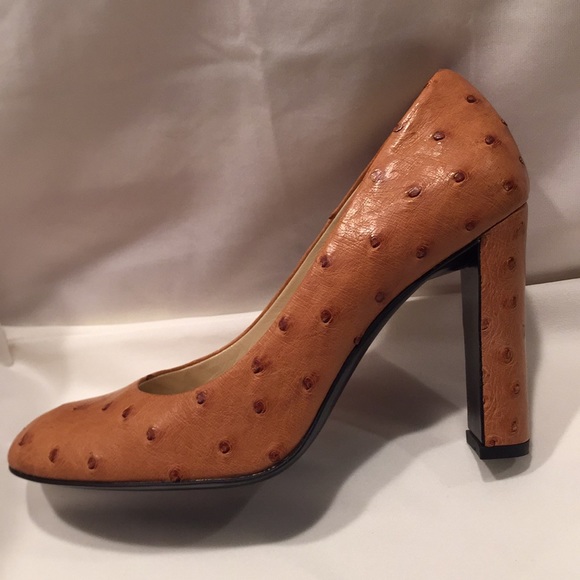 Prada designer heels - Picture 4 of 6